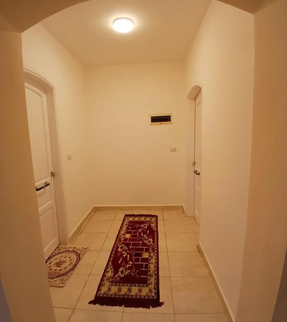 Ashraf Guest House Luxor Appartamento